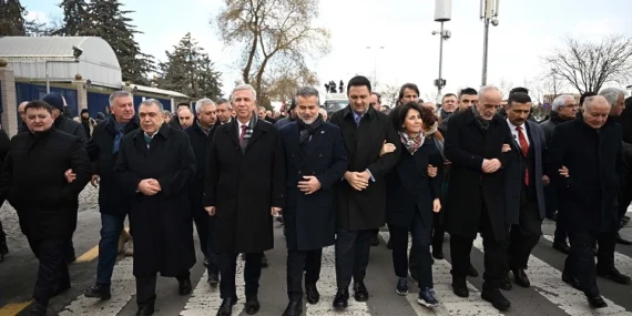 Mansur Yavaş'tan madencilere destek haberi
