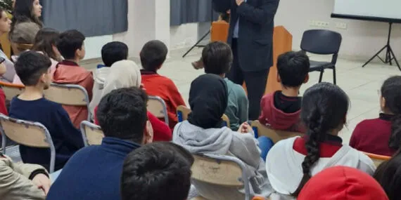 Mardin'de öğrencilere 'Matematik ve Yaşam' söyleşisi haberi