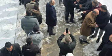 Mardinli kanaat önderleri Ağrı'da iki aileyi barıştırdı haberi