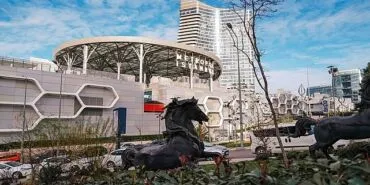 Metropol İstanbul'da alışverişten iftara, her anı dolu dolu yaşayın haberi