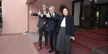 Milli Atıcı Yusuf Dikeç, Ankara Üniversitesinde Dünyaca Ünlü Pozunu Verdi haberi