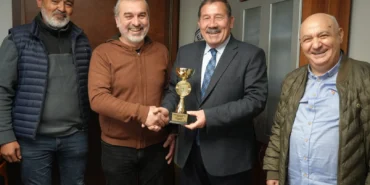 Muğla Milas'ta briç takımından Başkan Topuz'a ziyaret haberi