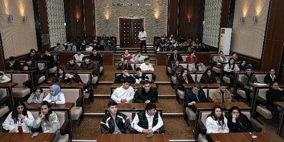 Öğrencilere Yönelik Teknoloji Bağımlılığı Eğitimi haberi