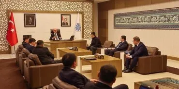 Özbekistanlı Heyetten Başkan Pekyatırmacı'ya Ziyaret haberi