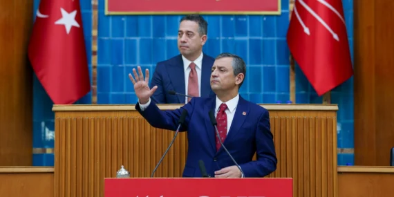 Özgür Özel: Cezalandırılan İstanbul'un iradesi! haberi