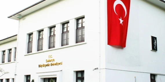 Sakarya Büyükşehir “ISO 9001:2015” kalite belgesini yeniledi haberi