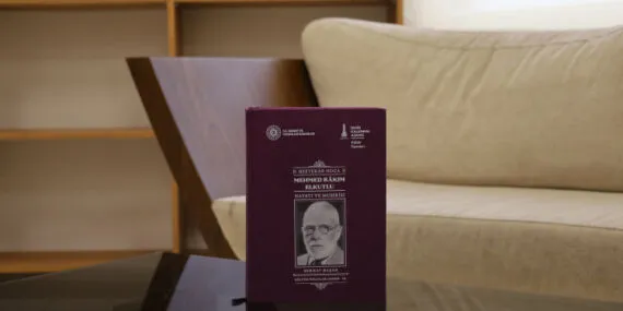 Sakaryalı sanatçıdan geçmişi geleceğe bağlayan yapıt haberi