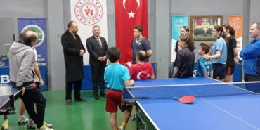 Sakaryalı tenisçilere kritik mücadele öncesi moral haberi