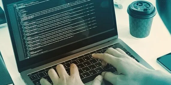 Serbest çalışan yazılımcılar hedefte haberi