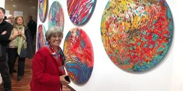 Slovenyalı ünlü sanatçı ve restoratör Mira Licen, eserleriyle İzmir’de haberi