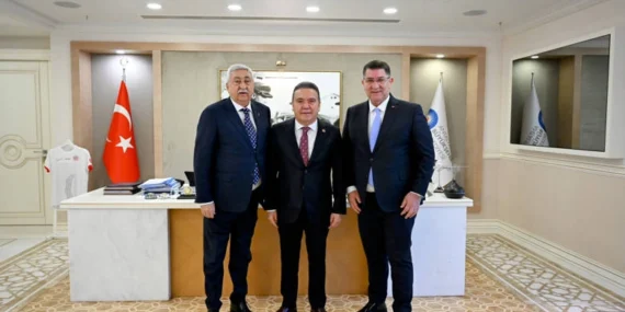 TESK Başkanı Palandöken’den Başkan Böcek’e ziyaret haberi