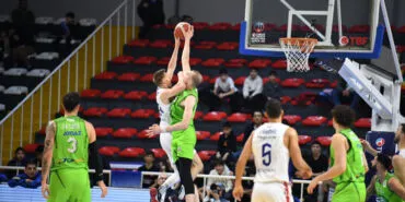 TOFAŞ deplasmanda parkeden mağlup ayrıldı haberi