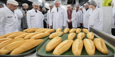 Türkiye’nin en büyük afet mutfağı hizmete alındı: Günde 22 bin ekmek üretebiliyor haberi