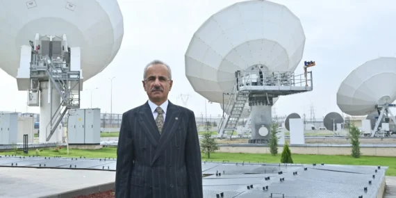 Türksat'ın veri merkezi 8 kat artacak haberi