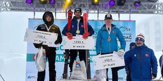 Uluslararası Uludağ FIS Çocuk Kupası’nda madalya heyecanı haberi