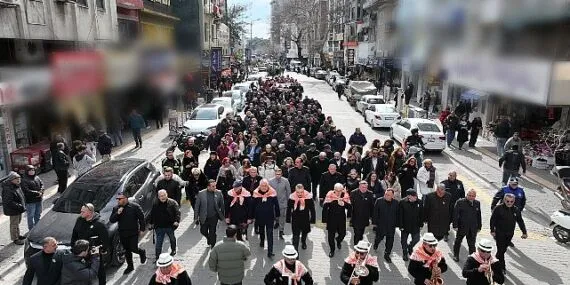 Zeytin Hasat Sonu “Meci Şenliği” Coşkuyla Kutlandı haberi