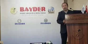 Bayburt'ta Dr. Durmuş Hocaoğlu Anıldı Haberi