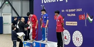 Bayburt'un Altın Çocuğu: Bedirhan Akburak Wushu'da Zirveye Tırmanıyor! Haberi
