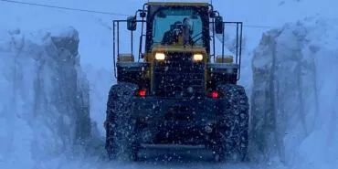 Çığ ve Kurtarma Operasyonu: Bayburt'ta Ulaşım İçin Seferberlik! Haberi