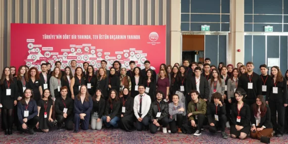 183 başarılı genç daha TEV'e dahil oldu haberi
