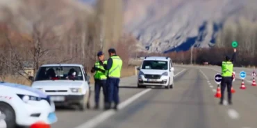 9 günlük tatilin ilk trafik bilançosu: 5 ölü, 1.219 yaralı haberi