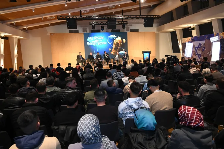 AK Gençlik'ten Konya'da Başkan Altay'a ziyaret haberi