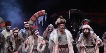 AŞT tüm oyunlarını kapalı gişe oynuyor Sanatın ruhu sahneye taşınıyor haberi