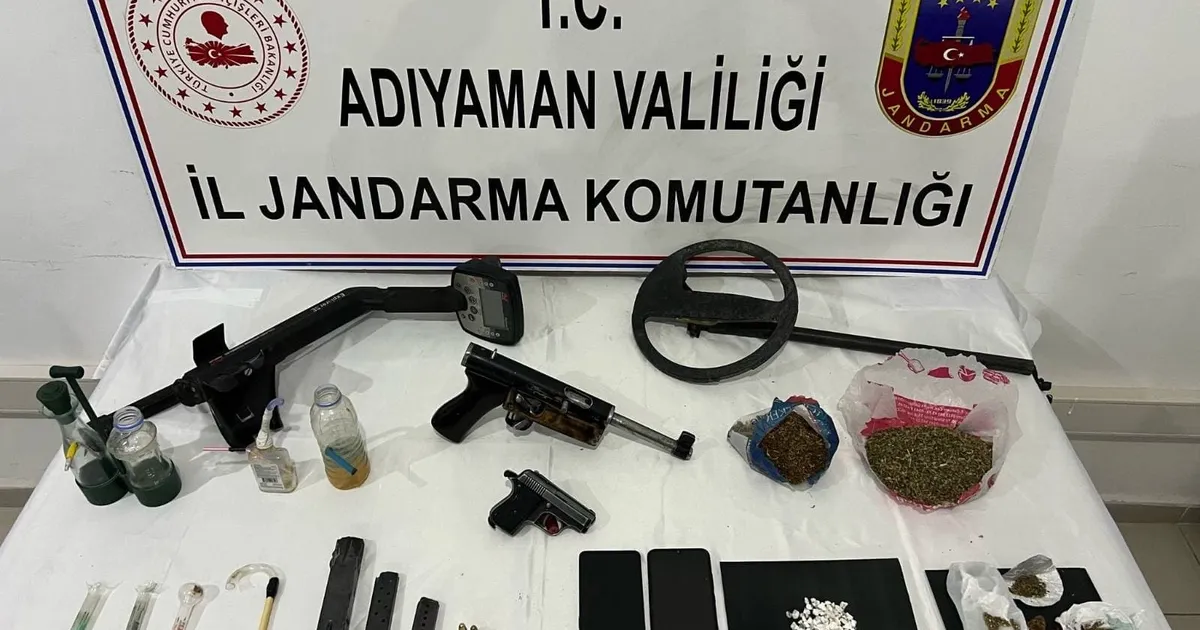 Adıyaman’da uyuşturucu operasyonu: 14 Gözaltı haberi