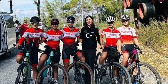 Akfen İnşaat’ın Desteklediği Milli Sporcu Ekin Ereke Uluslararası Başarılarına Bir Yenisini Ekledi haberi