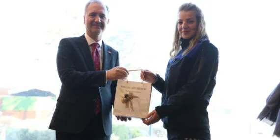 Alper Taban: “Kadınlarımız hayata güç katıyor” haberi