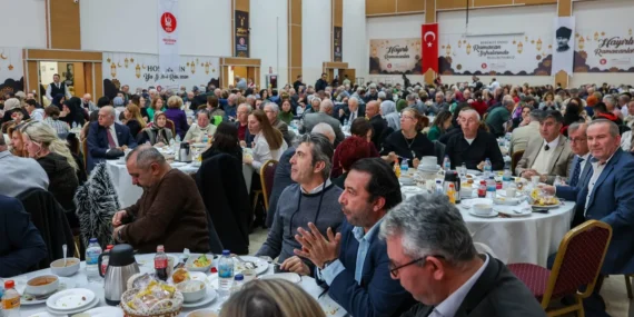 Ankara'da şehit aileleri ve gaziler onuruna iftar programı düzenlendi haberi