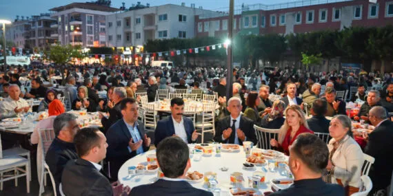 Antalya Demre’de birlik ve beraberliğin sofrası kuruldu! haberi