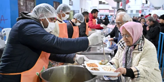 Antalya Muratpaşa Ramazan’ın son iftarlarını planladı haberi