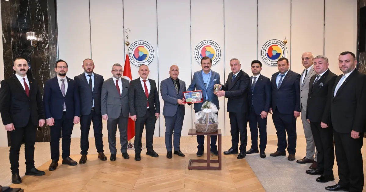 Artvin Ticaret Borsası’ndan, TOBB Genel Başkanı Hisarcıklıoğlu’na ziyaret haberi