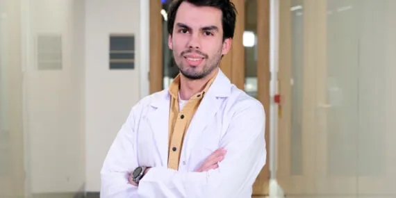 Aşırı ekran süresi dikkat dağınıklığı ve öfke nöbetlerini tetikliyor! haberi