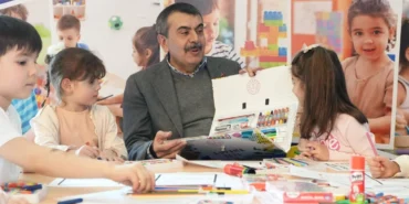 Bakan Tekin'den 'Külliyede Ramazan' ziyareti haberi