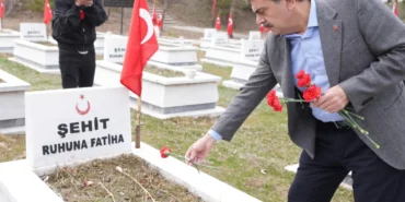 Bakan Tekin'den Erzurum Şehitliği'ne bayramlık ziyaret haberi