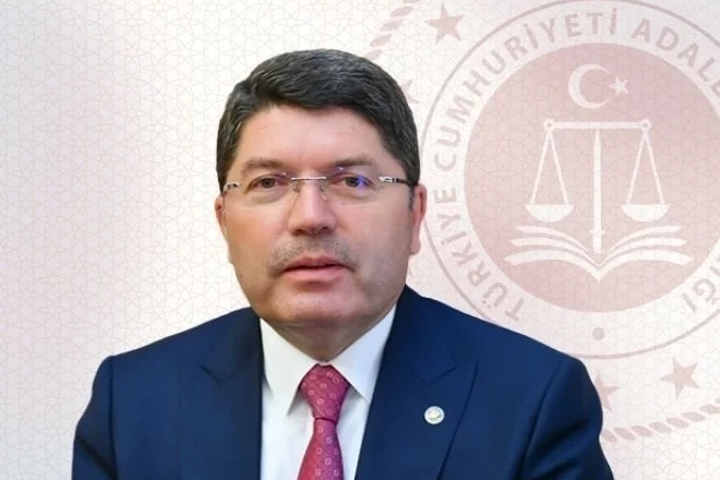 Bakan Tunç: Soruşturmayı 'siyasi' nitelendirmek yanlıştır haberi