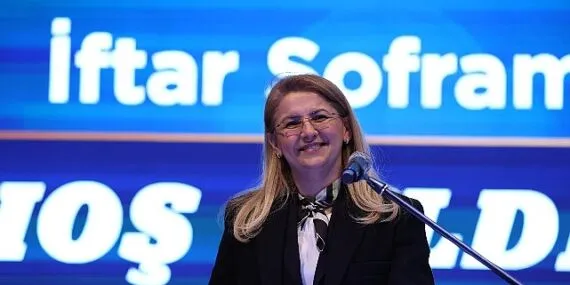 Bakırköy'de oruçlar hep birlikte açıldı haberi