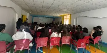 Bakırköylü öğrenciler geleceğe umutla bakıyor haberi