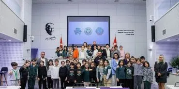 Başkan Görkem Duman, Bucalı çocukları makamında ağırladı haberi