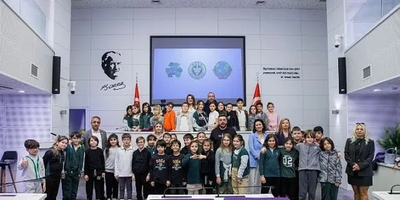 Başkan Görkem Duman, Bucalı çocukları makamında ağırladı haberi