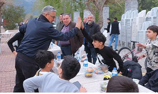 Başkan Topaloğlu'ndan Beldibi'nde iftar haberi