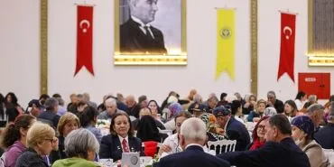 Buca’da şehit aileleri, gaziler ve yakınları için iftar düzenlendi haberi
