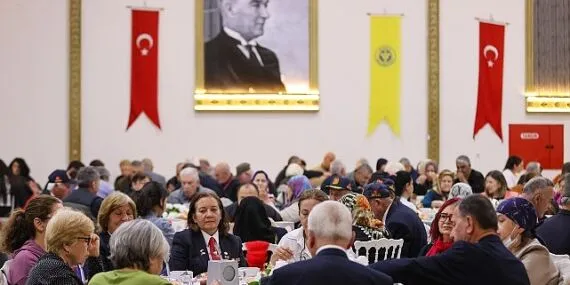 Buca’da şehit aileleri, gaziler ve yakınları için iftar düzenlendi haberi