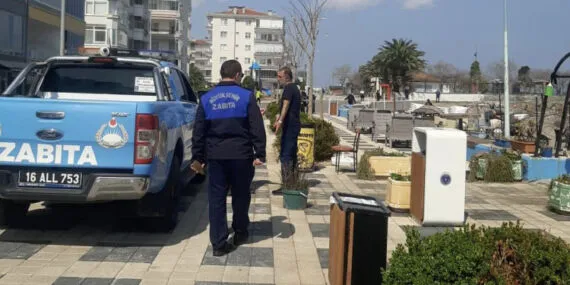 Bursa Büyükşehir Zabıtası bayramda da görev başında haberi