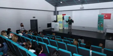 Bursa Nilüfer'de kadın girişimcilere kooperatifçilik eğitimi haberi