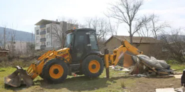 Bursa Nilüfer’de görüntüyü bozan çadırlar kaldırılıyor haberi