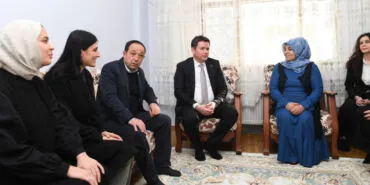 Bursa Osmangazi Belediyesi anne ve çocukların yanında haberi