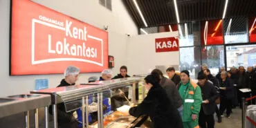 Bursa Osmangazi’de Ramazan bereketi: İhtiyaç sahibi ailelere 30 bin gıda paketi dağıtılacak! haberi